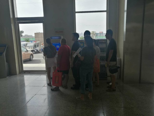 鄭州服務(wù)中心自助復(fù)印機 鄭州服務(wù)中心自助復(fù)印機